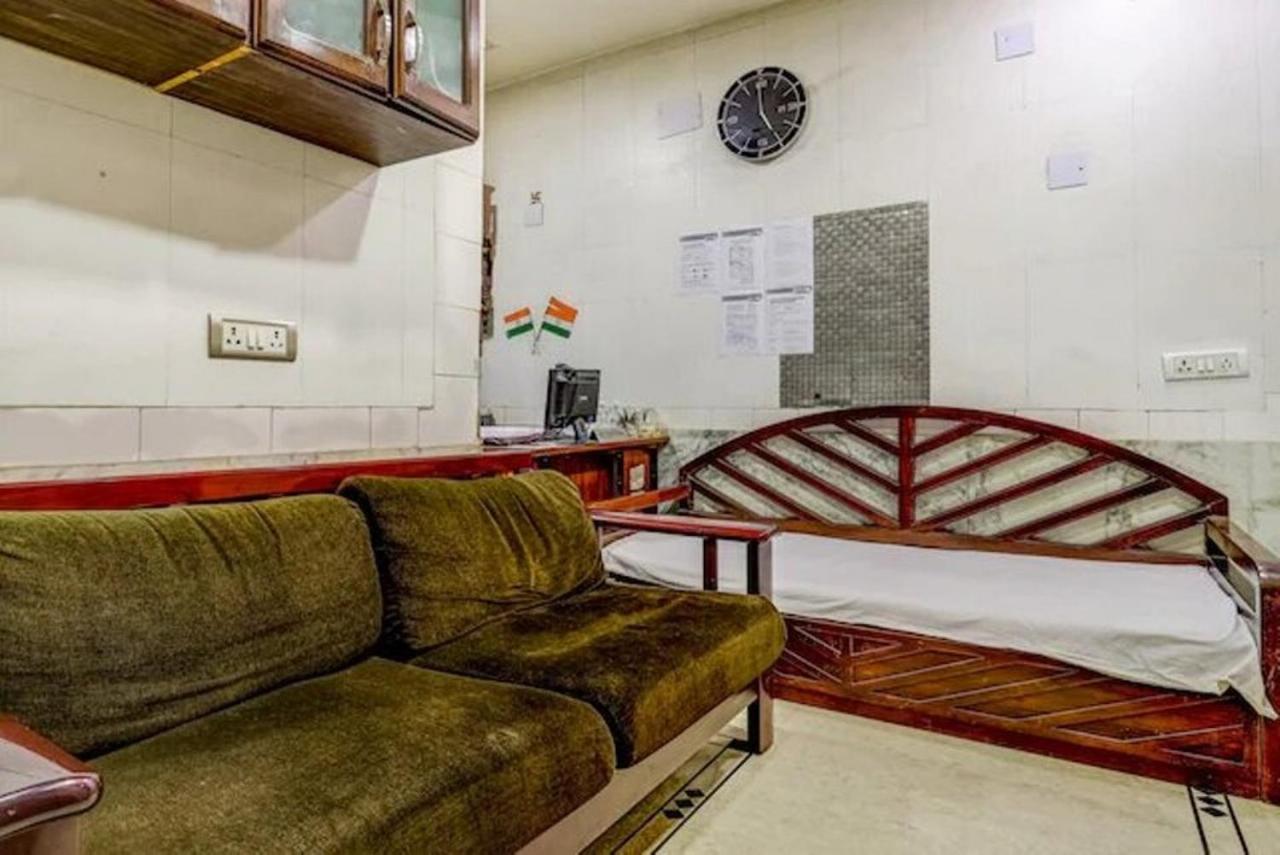 Hotel Livia Residency Yeni Delhi Dış mekan fotoğraf