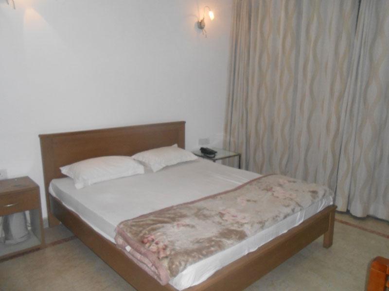Hotel Livia Residency Yeni Delhi Dış mekan fotoğraf